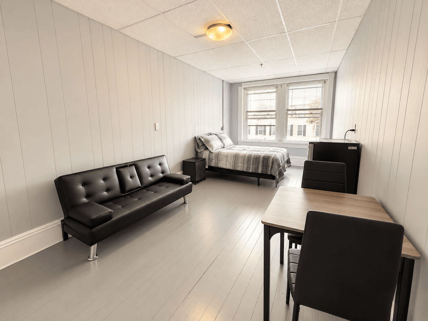 Lawrence Apartment: 82-86 South Broadway Lawrence MA