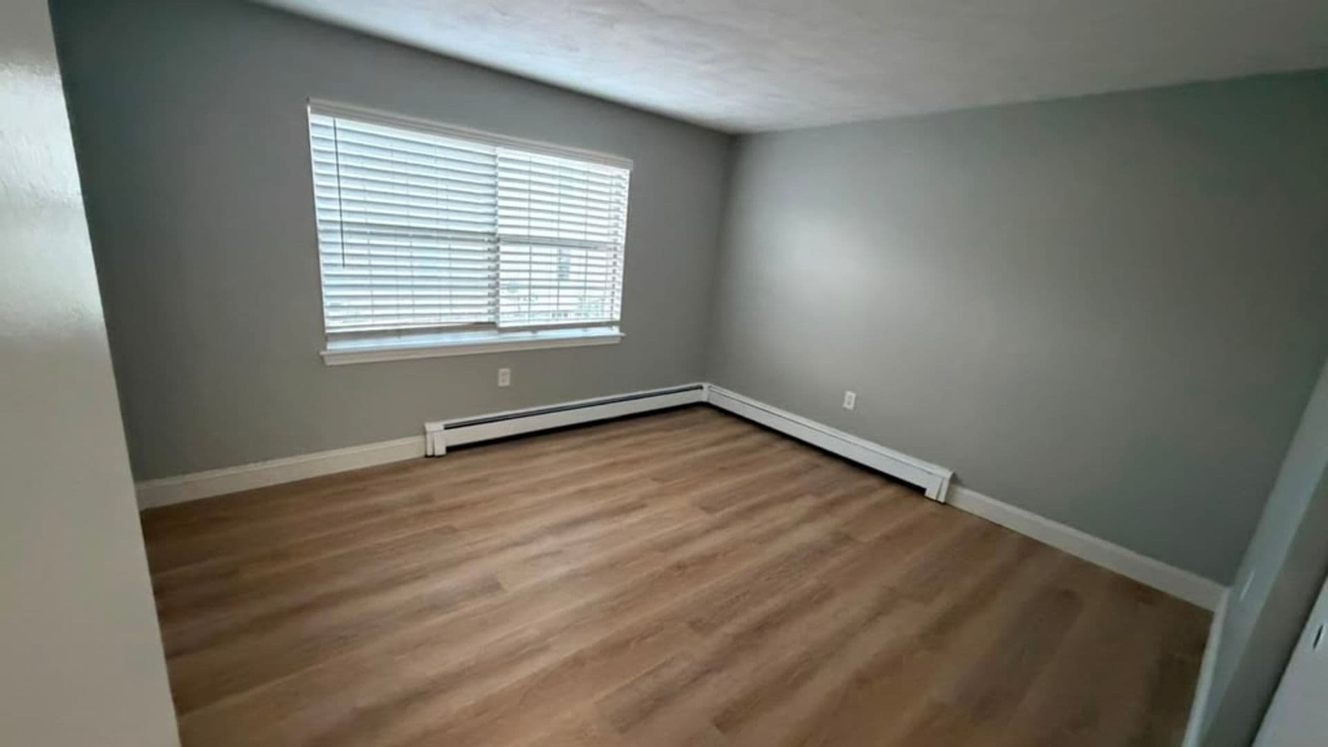 Concord Apartment: 32 Bradford Street