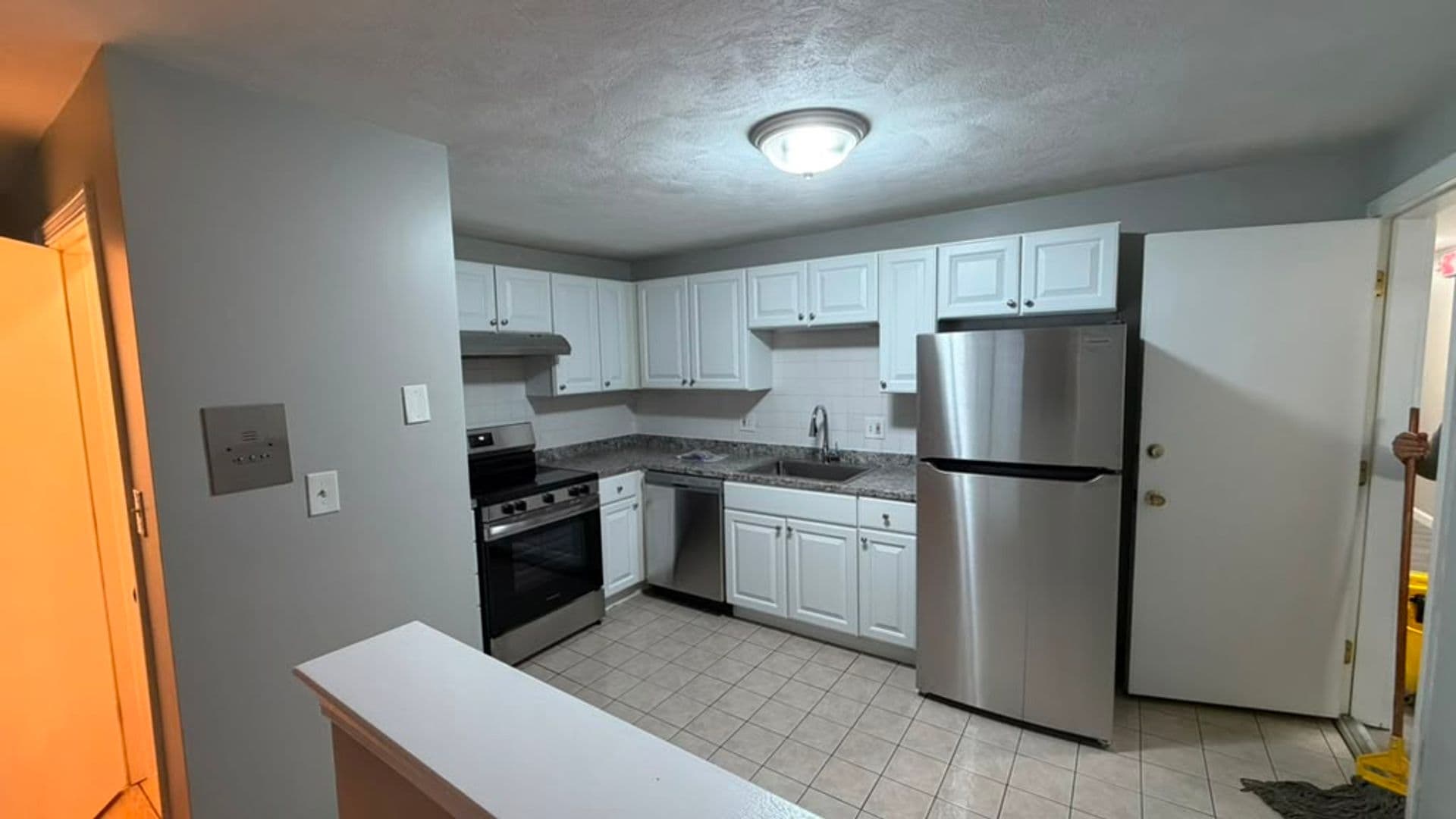 Concord Apartment: 32 Bradford Street