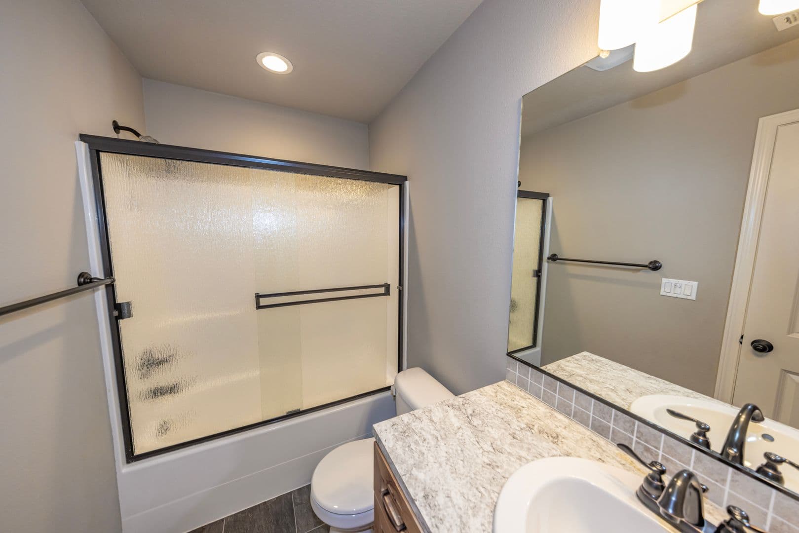 Vancouver Townhome: 13710 NE 64th Cir.
