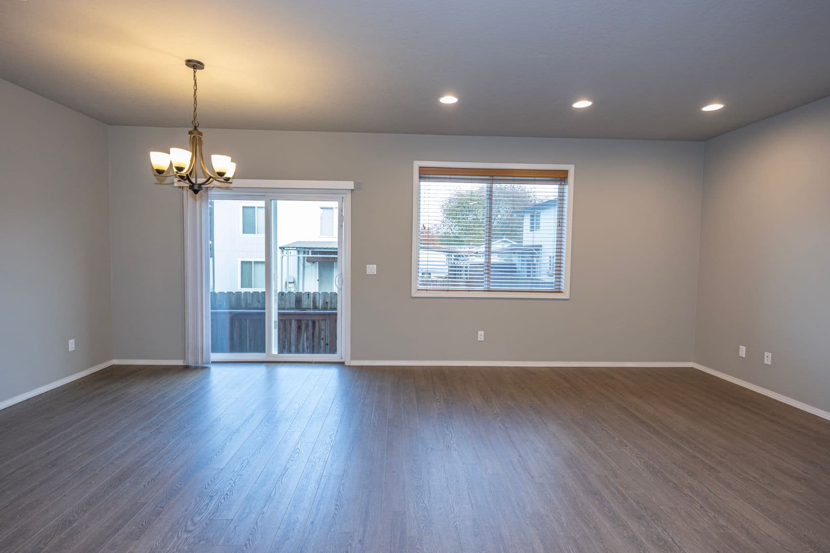 Vancouver Townhome: 13710 NE 64th Cir.