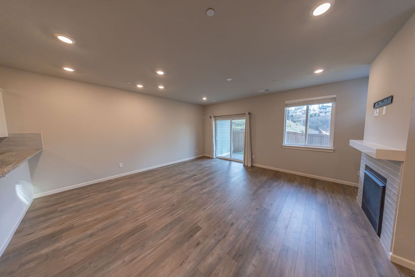 Ridgefield Townhome: 2333 S Brookside Place