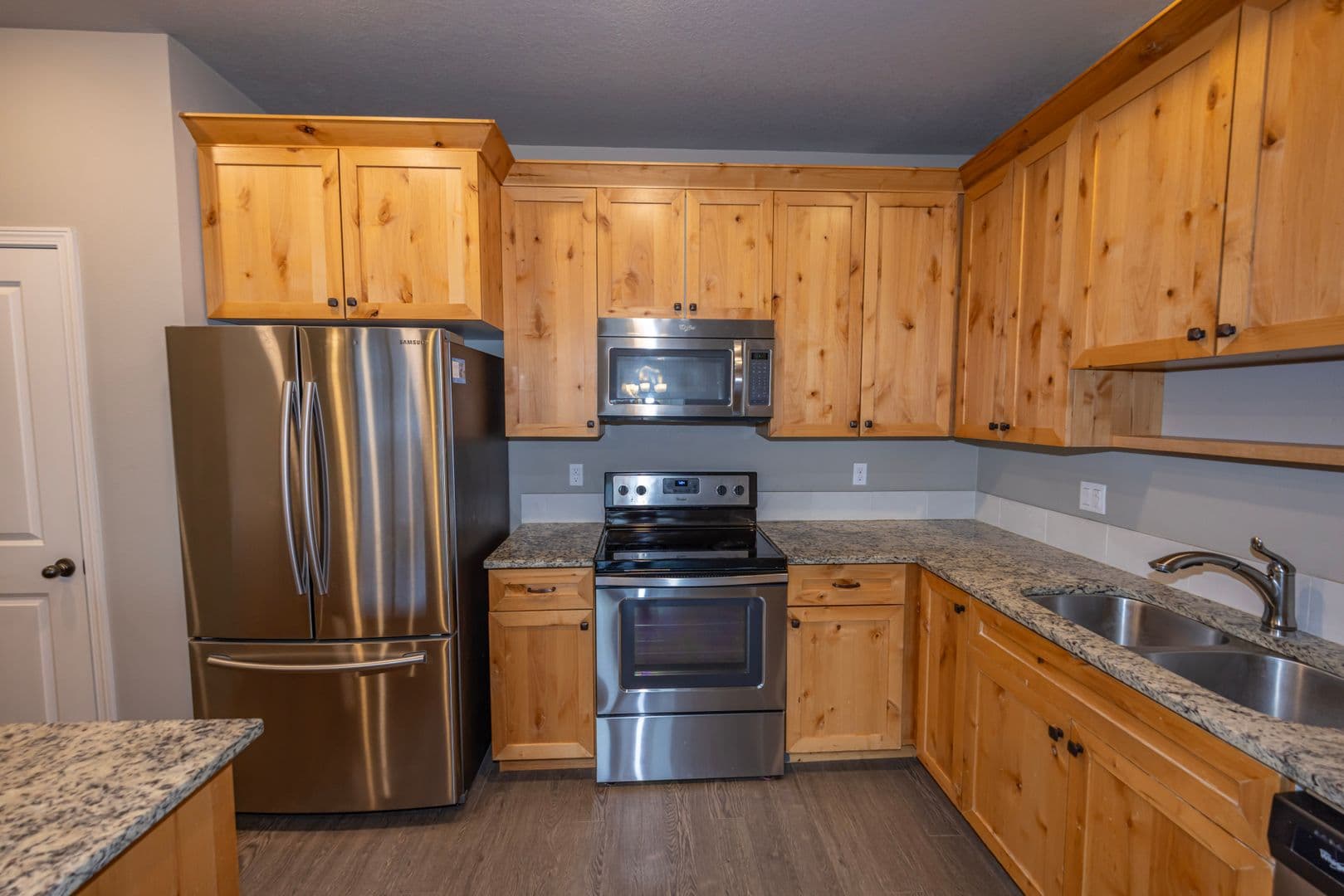 Vancouver Townhome: 13710 NE 64th Cir.