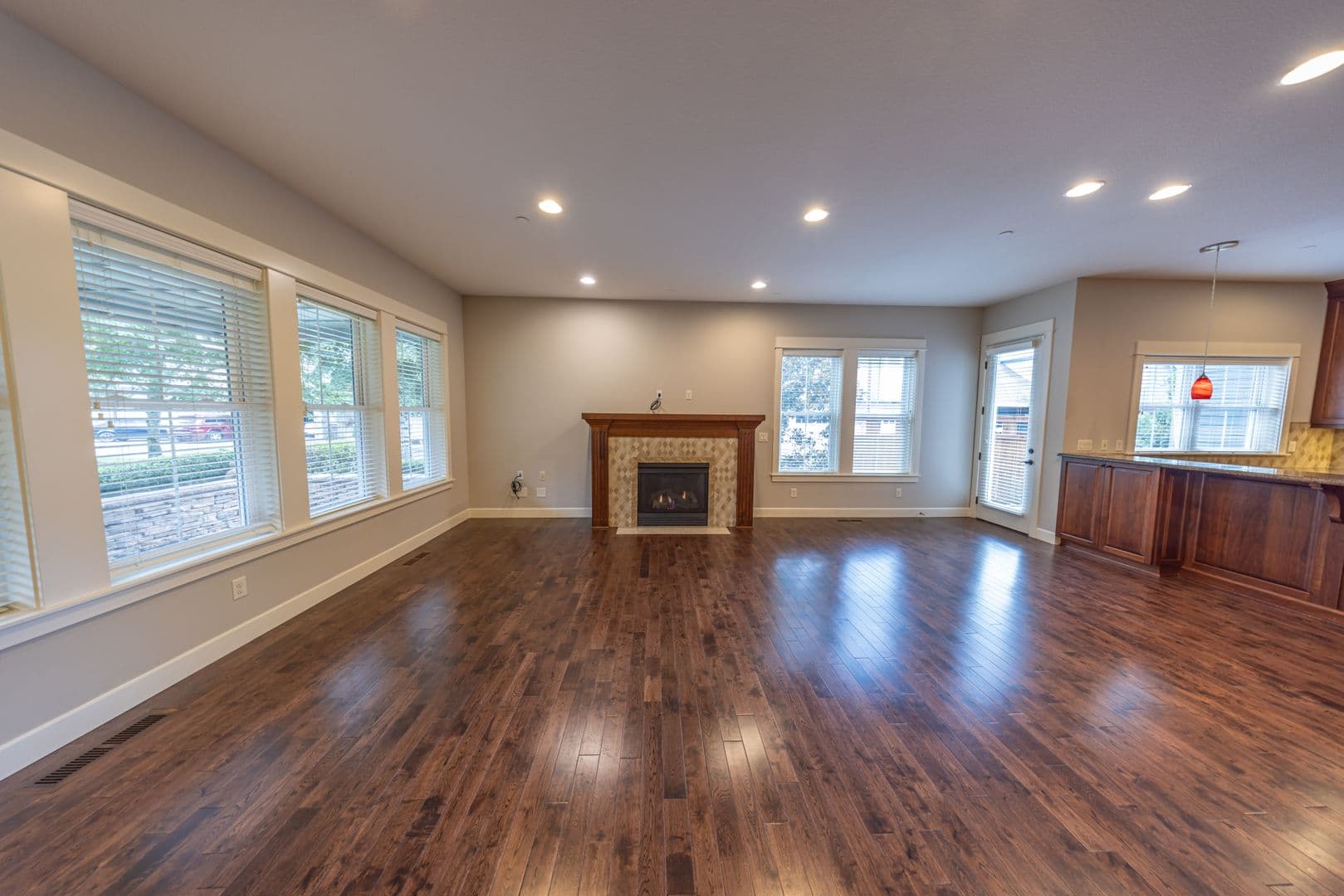 Camas Townhome: 4122 NW 77th Ave.