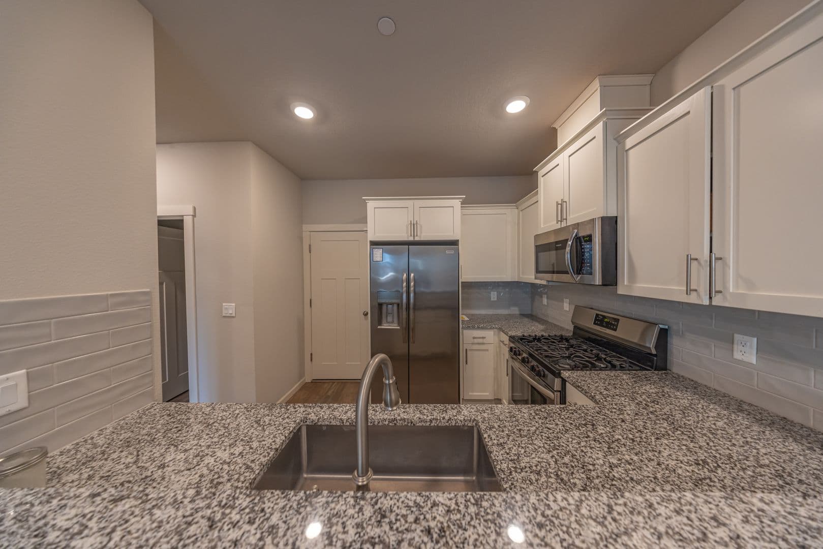 Ridgefield Townhome: 2333 S Brookside Place