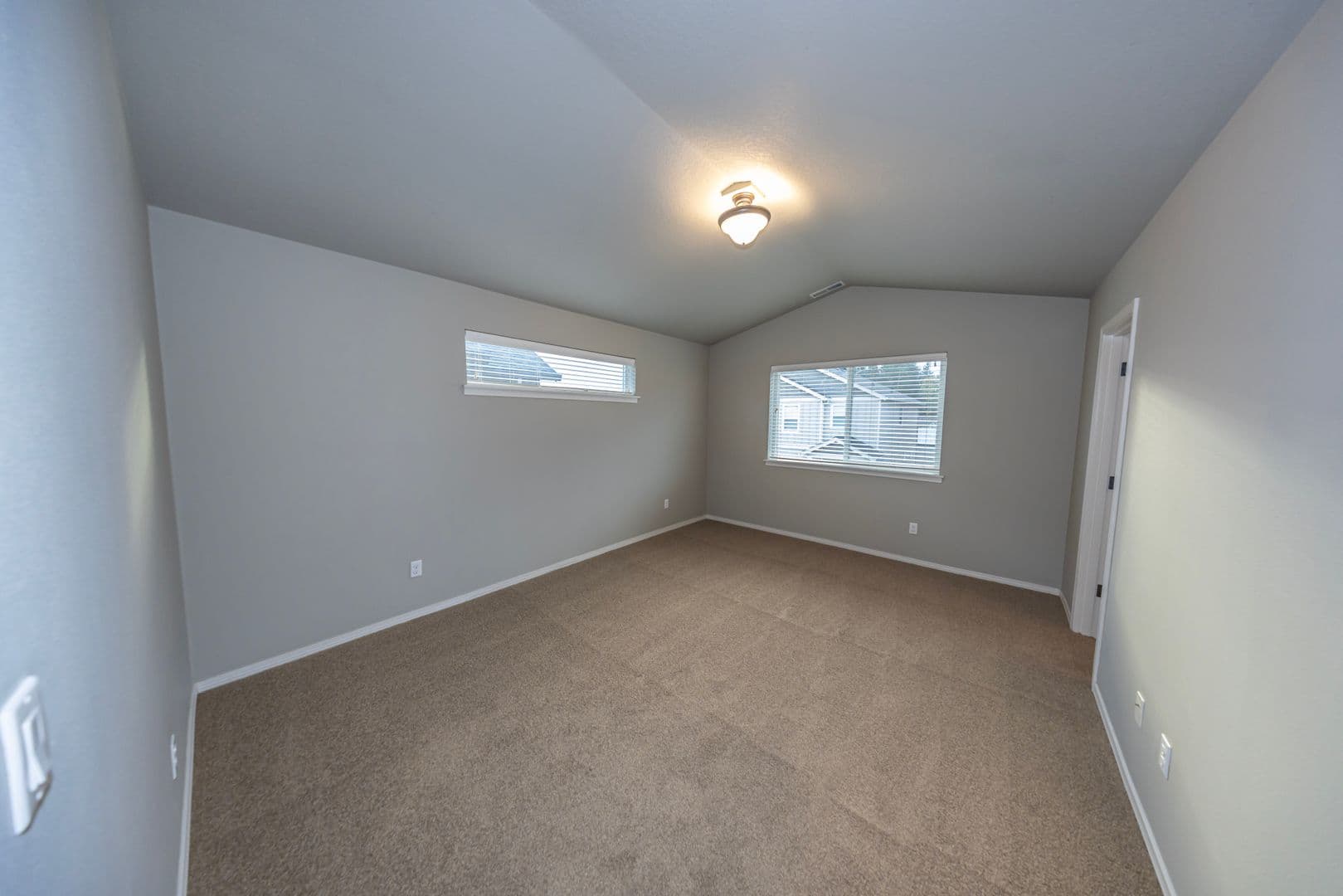 Vancouver Townhome: 13710 NE 64th Cir.