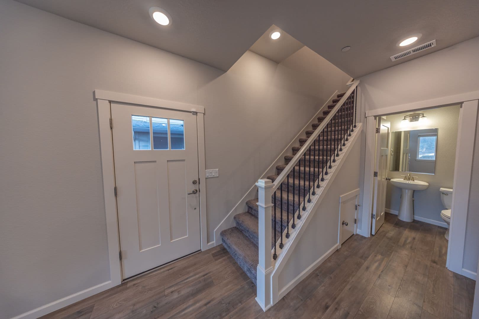 Ridgefield Townhome: 2333 S Brookside Place