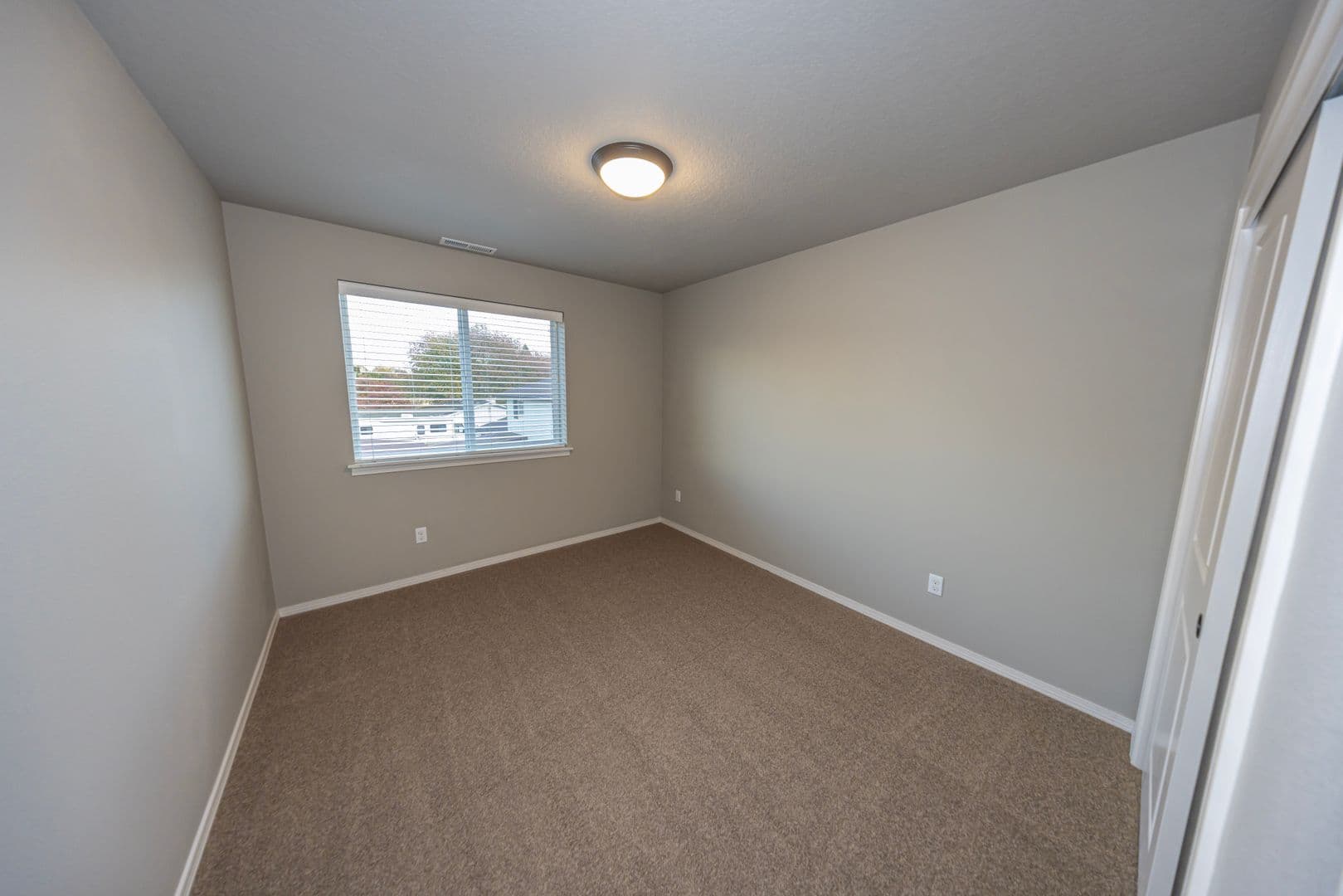Vancouver Townhome: 13710 NE 64th Cir.
