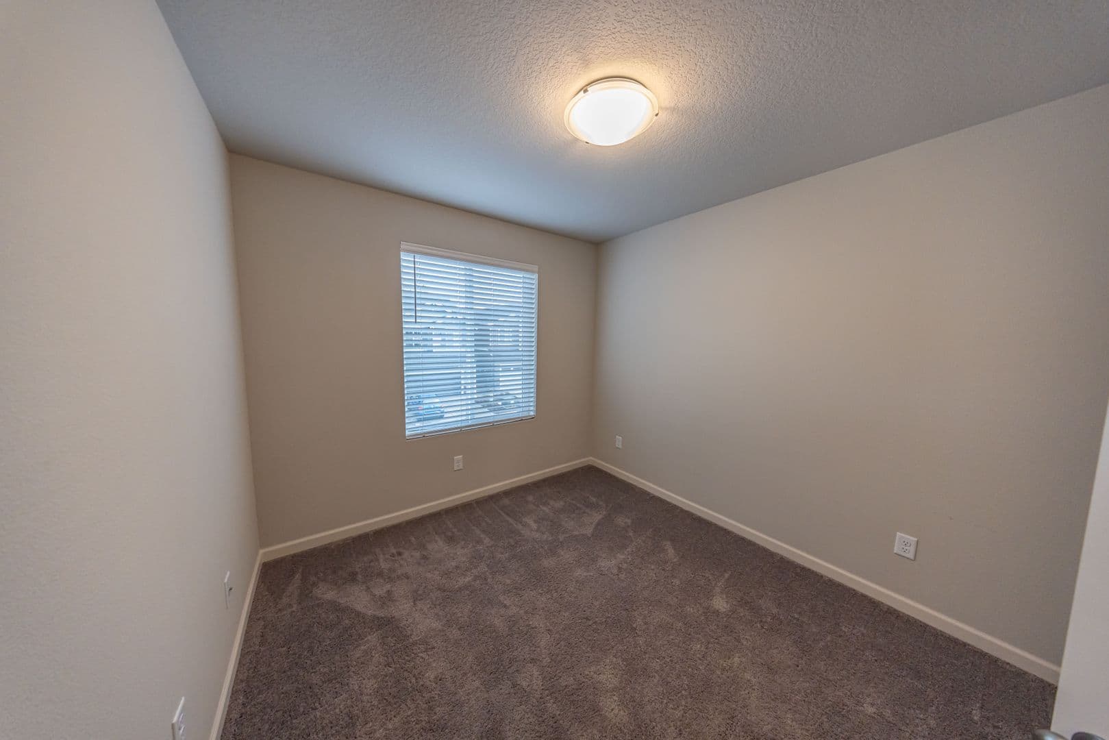 Ridgefield Townhome: 2333 S Brookside Place