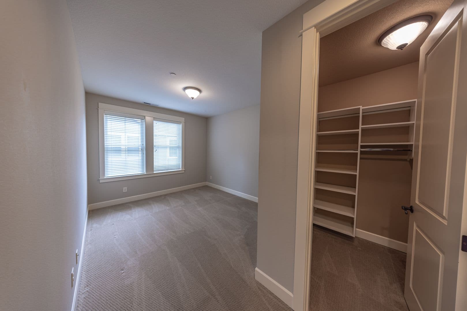 Camas Townhome: 4122 NW 77th Ave.