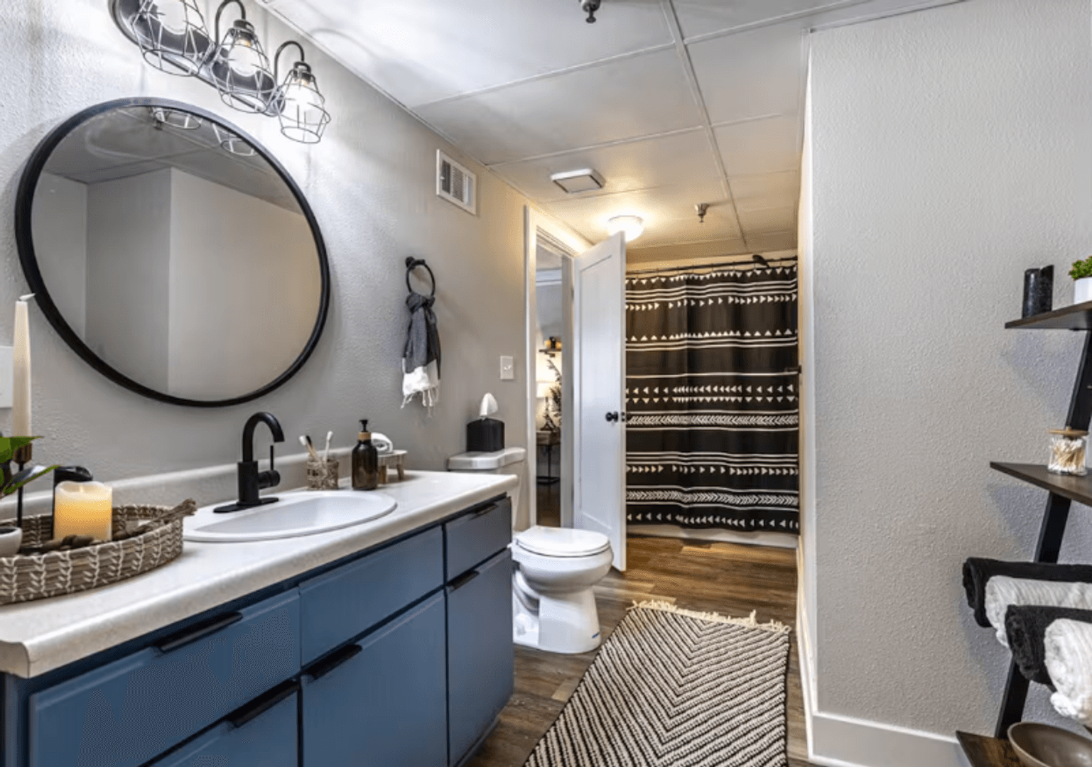Kansas City Apartment: 409 E Armour Blvd