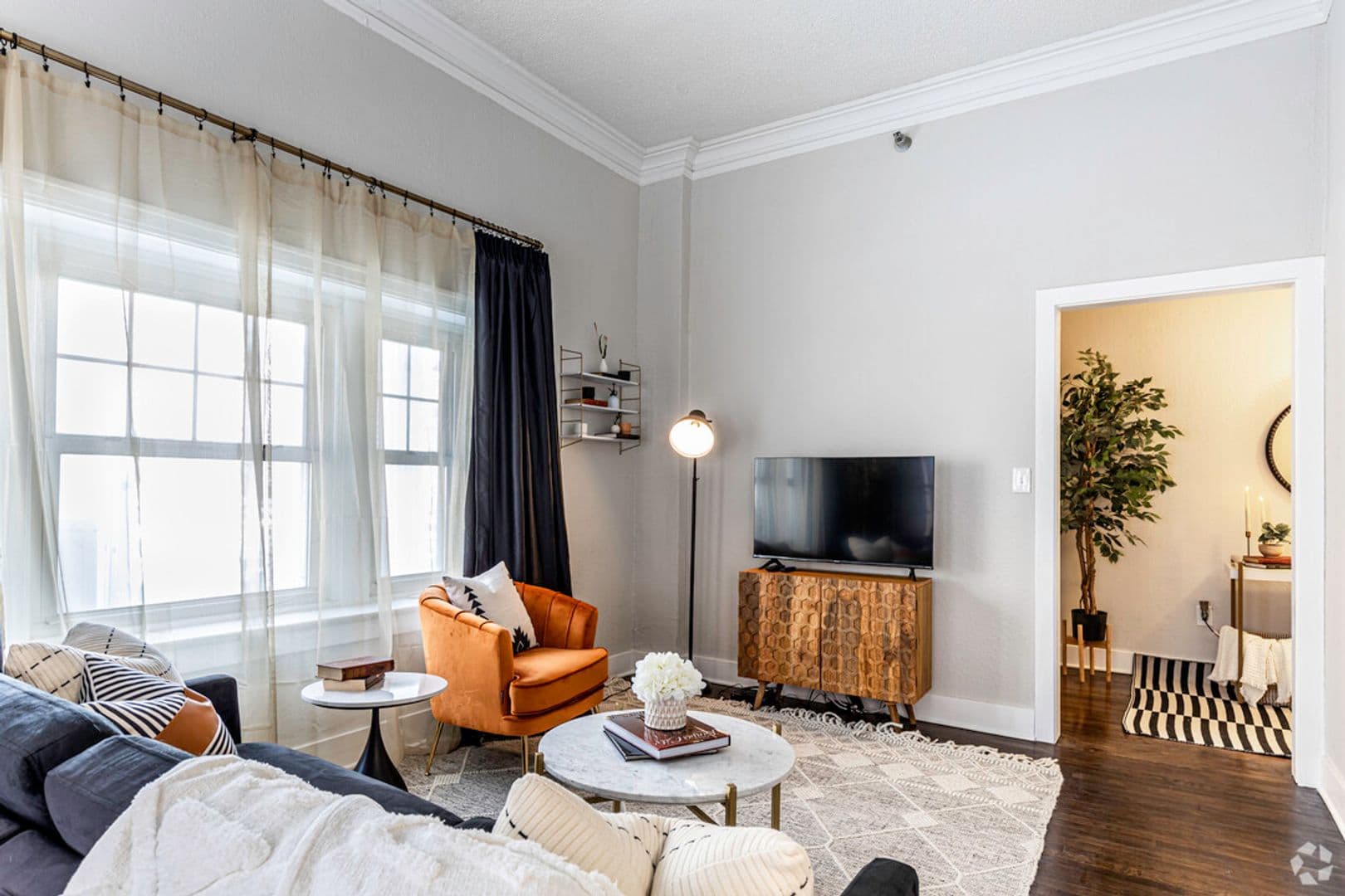 Kansas City Apartment: 409 E Armour Blvd
