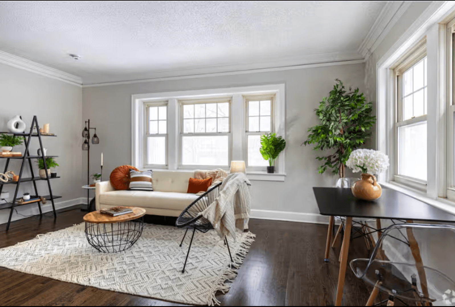Kansas City Apartment: 409 E Armour Blvd