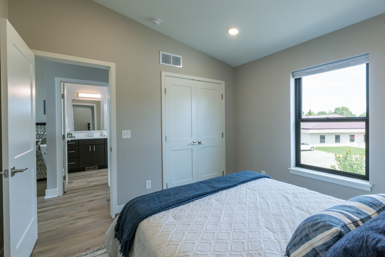 Hudsonville Apartment: 6365 Balsam Drive