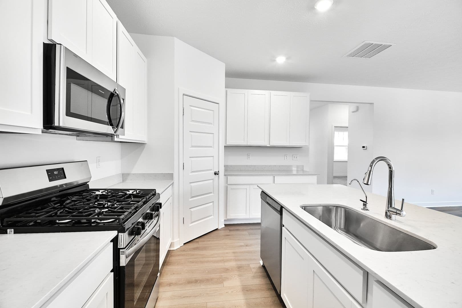 Fortville House: 408 Eisenhower Street