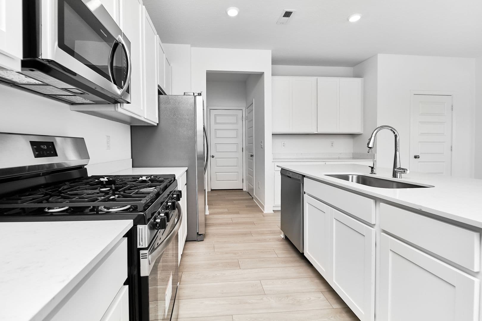 Fortville House: (BEV287) 8603 Georgina Street