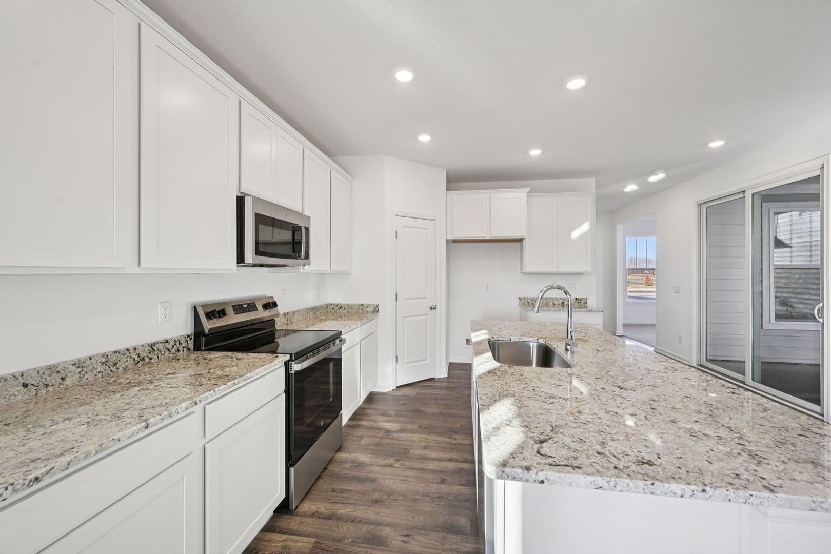 Plainfield House: 2686 Prism Way