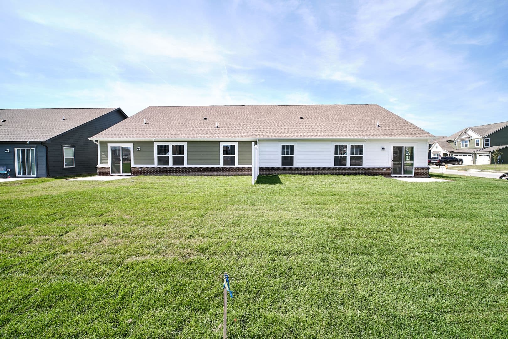Fortville House: 8699 Maroska Street