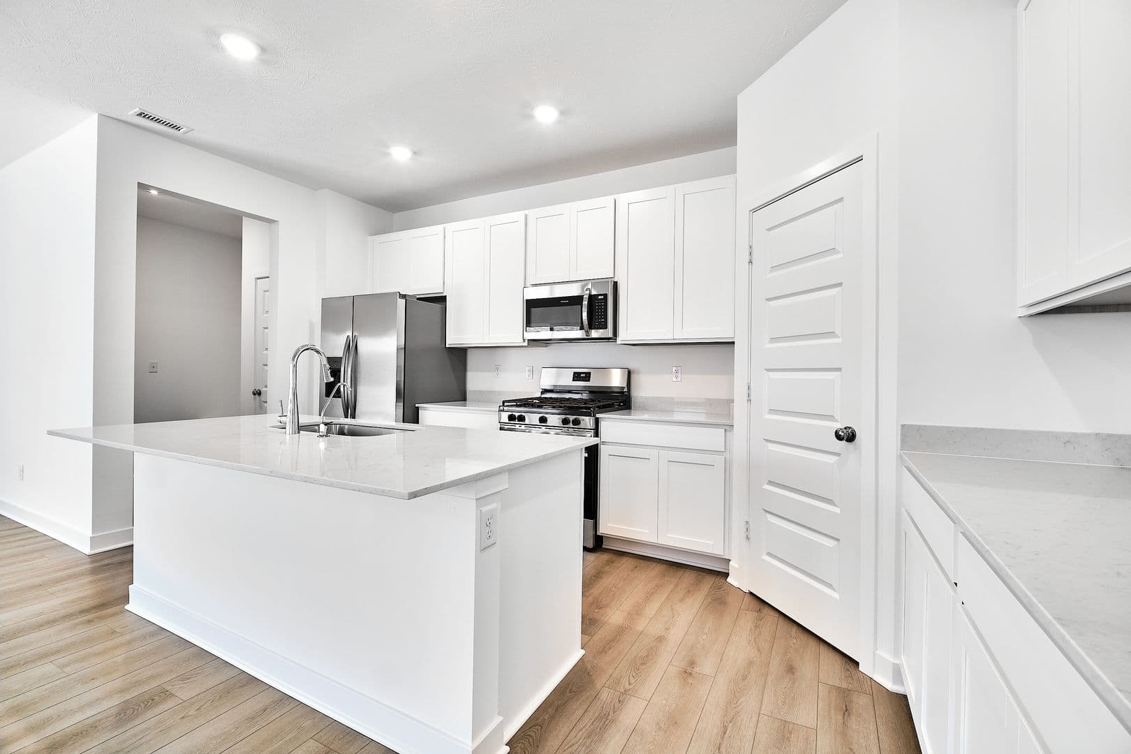 Fortville House: 408 Eisenhower Street