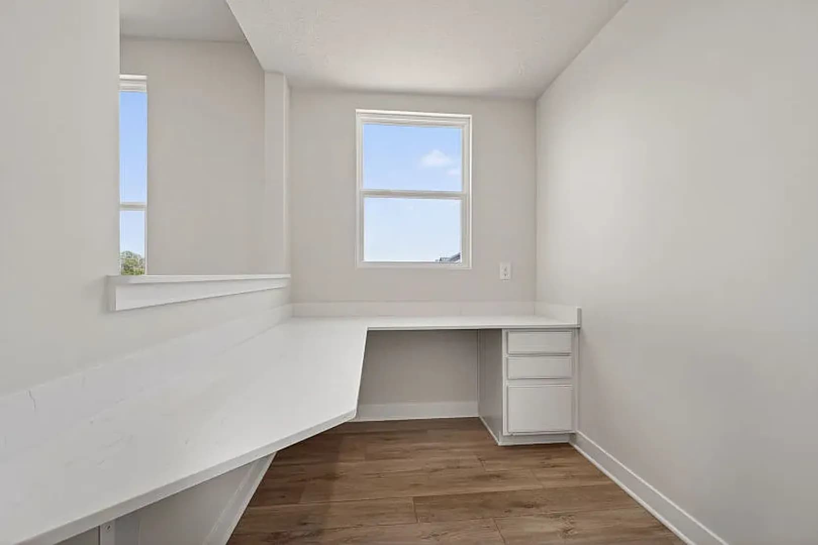 Plainfield House: 2651 Pearson Parkway