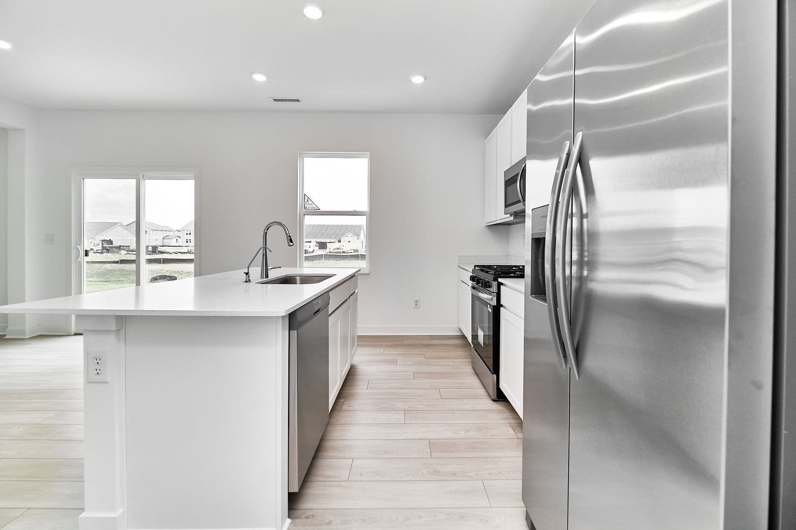 Fortville House: (BEV287) 8603 Georgina Street