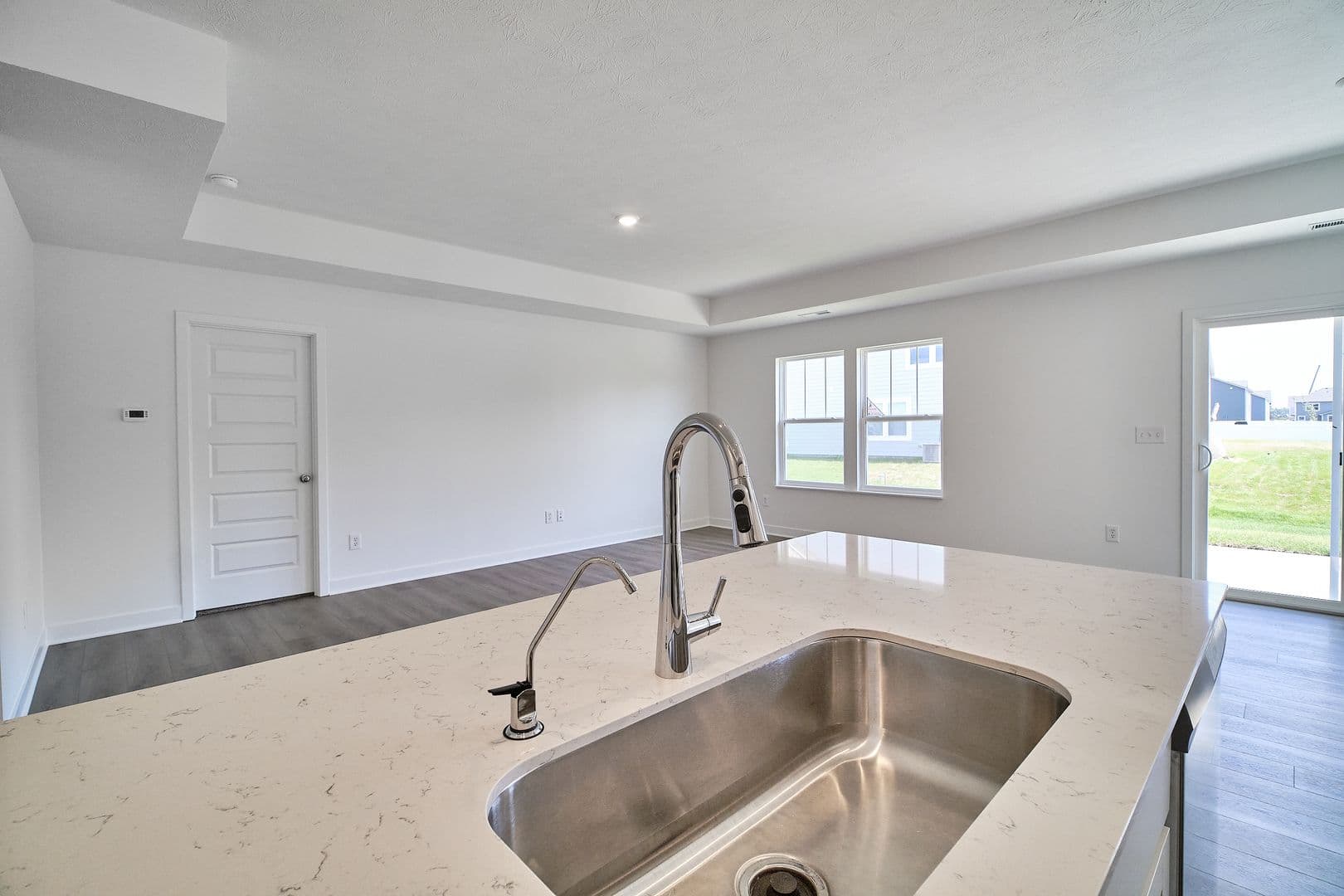 Fortville House: 8699 Maroska Street