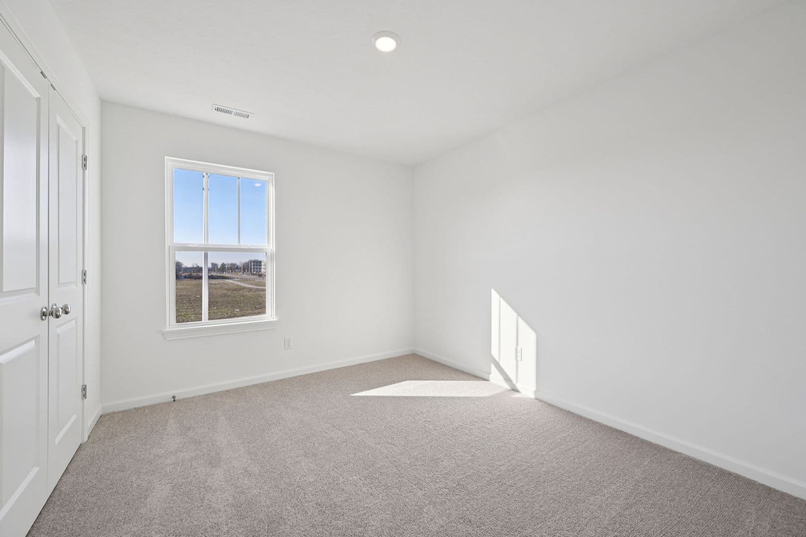 Plainfield House: 2686 Prism Way