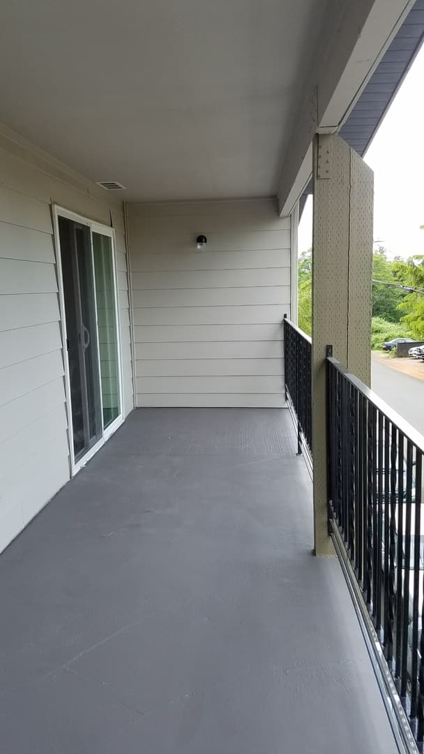 Burien Apartment: 13227 Ambaum Blvd. SW