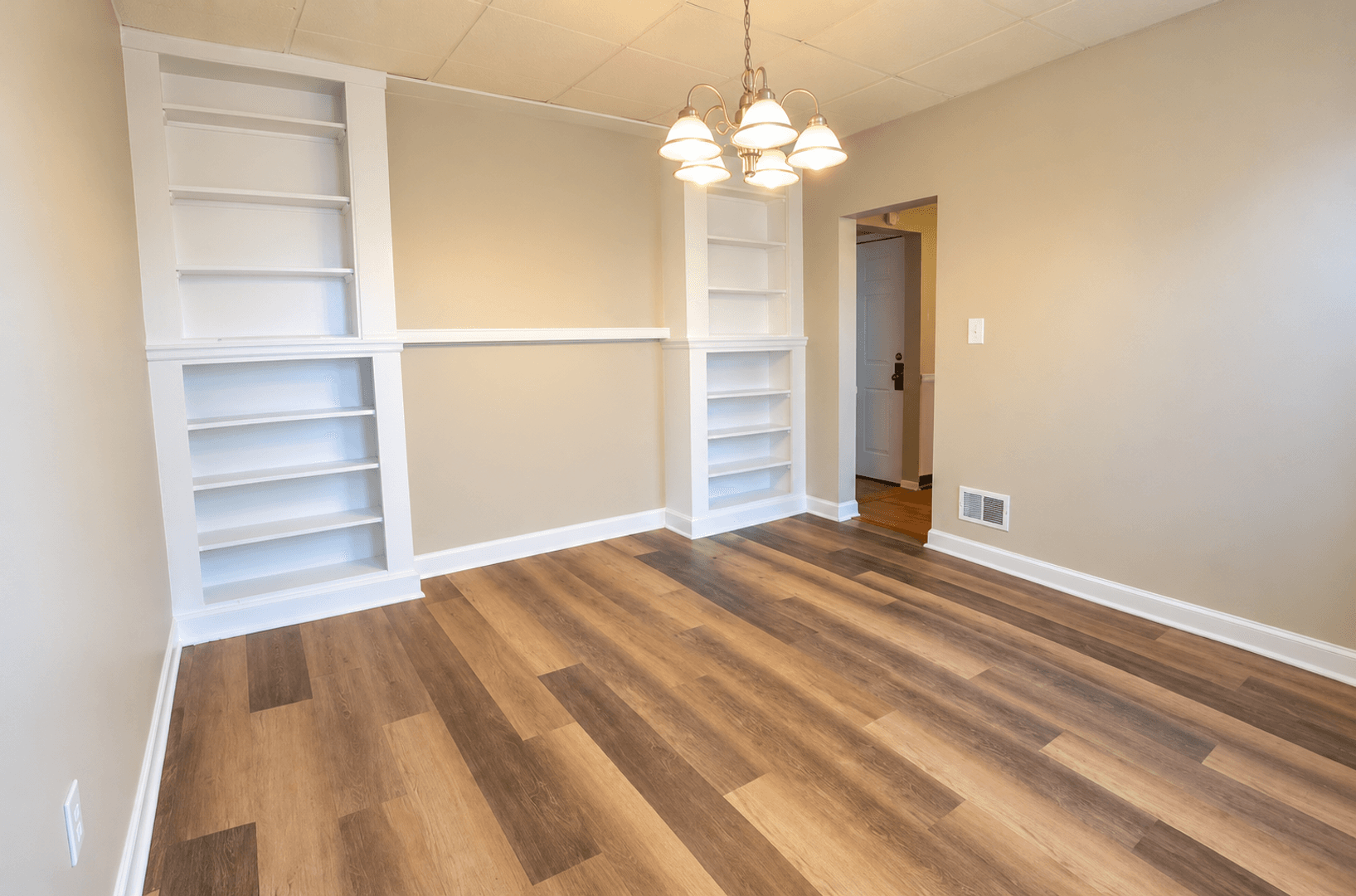 Wilmerding Apartment: 221 5th St