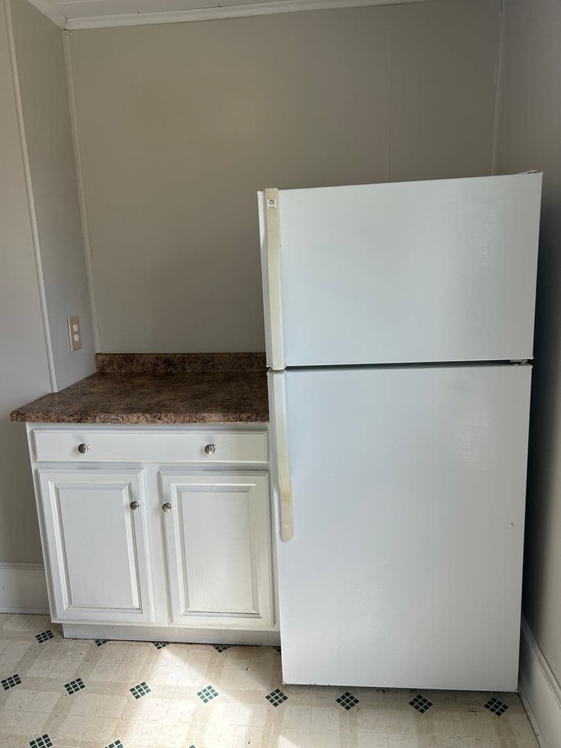 Fulton Apartment: 815 Hannibal St. Apt. 1-2