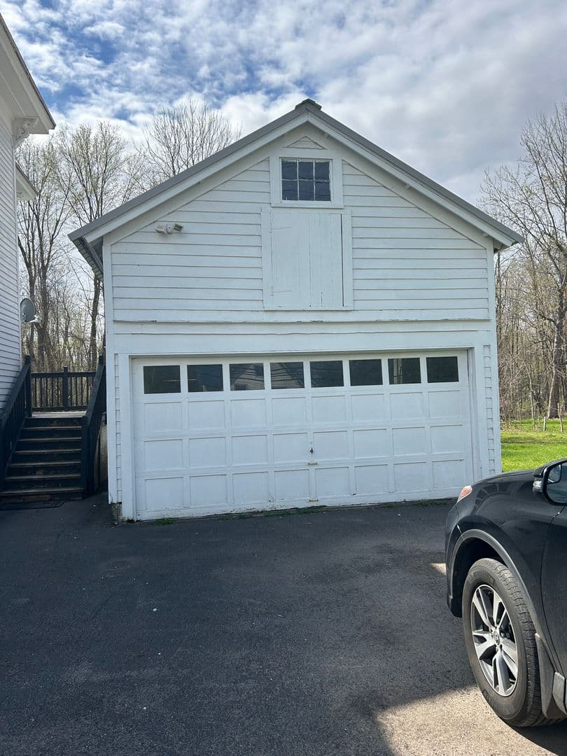 Fulton Apartment: 815 Hannibal St. Apt. 1-2