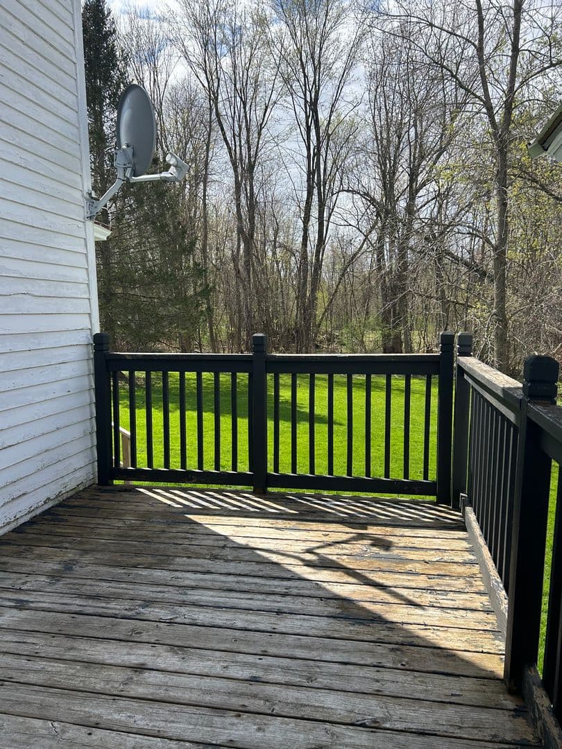 Fulton Apartment: 815 Hannibal St. Apt. 1-2