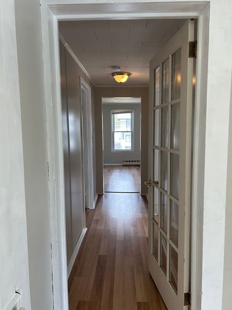 Fulton Apartment: 815 Hannibal St. Apt. 1-2
