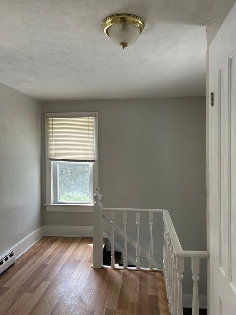 Fulton Apartment: 815 Hannibal St. Apt. 1-2