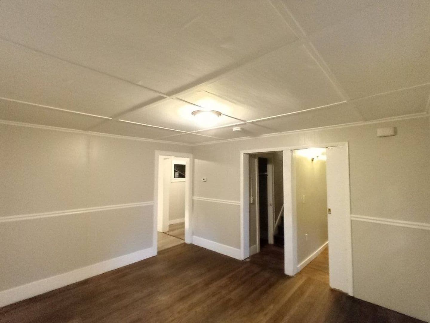 Liverpool House: 209 3rd St.