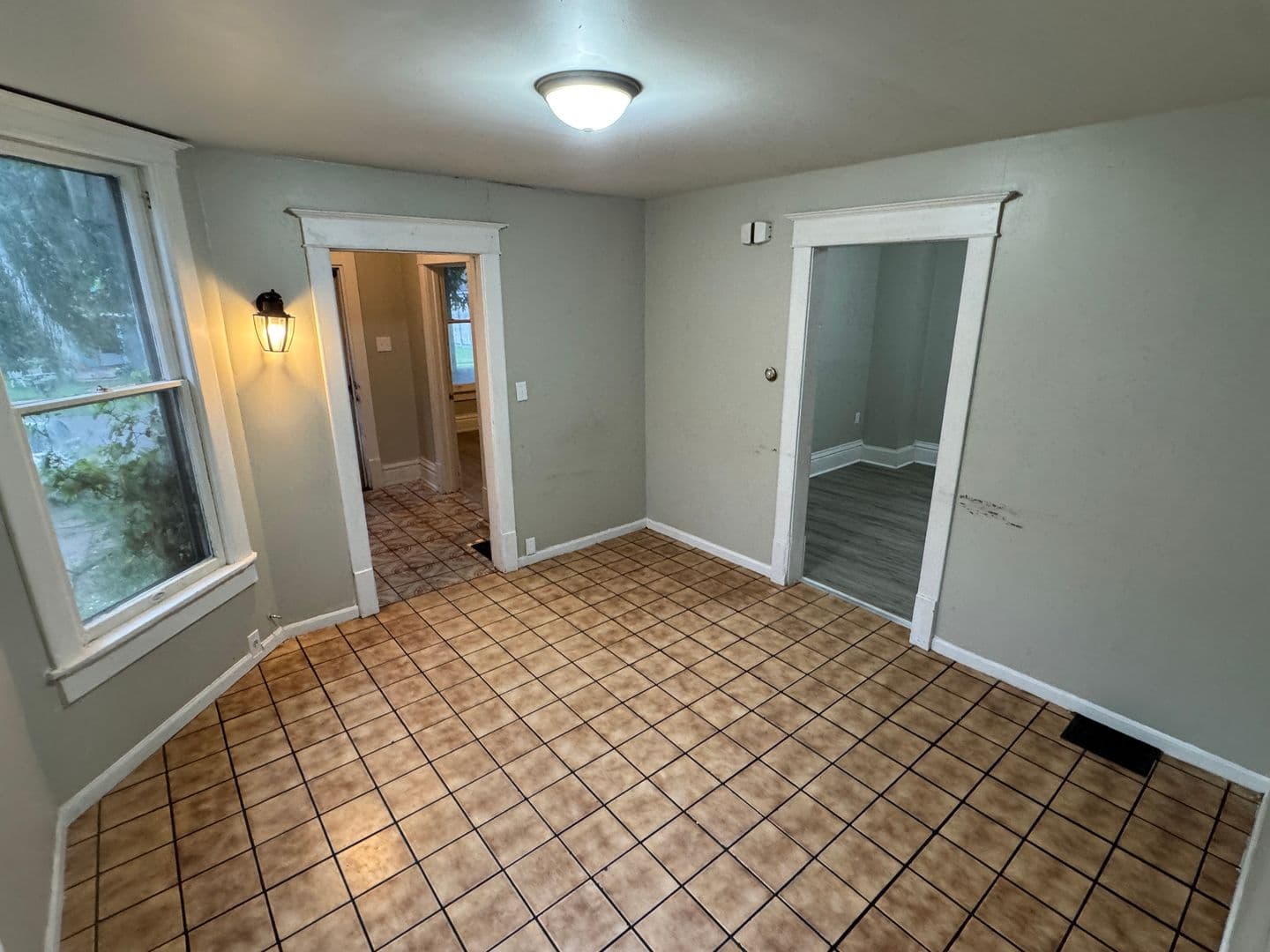 Peoria House: 315 W Nebraska