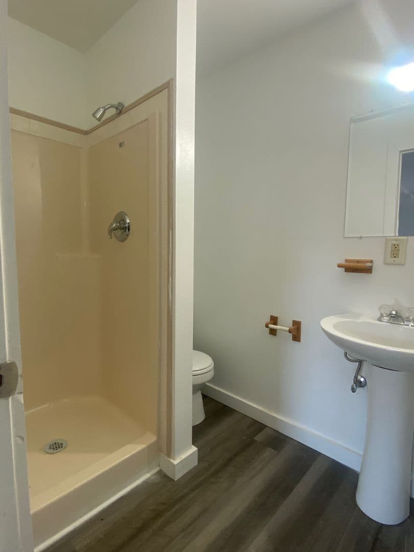 Knoxville Apartment: 313 Galesburg Road