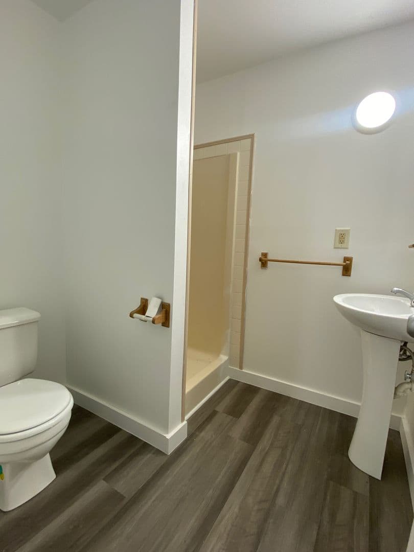 Knoxville Apartment: 313 Galesburg Road