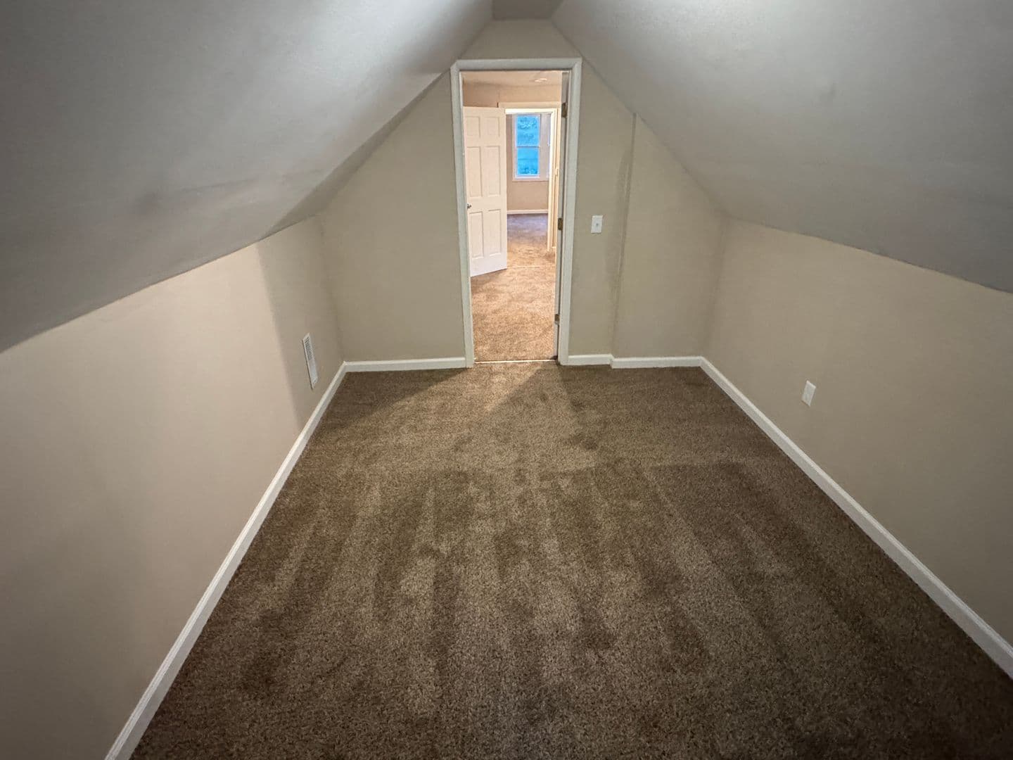 Peoria House: 315 W Nebraska
