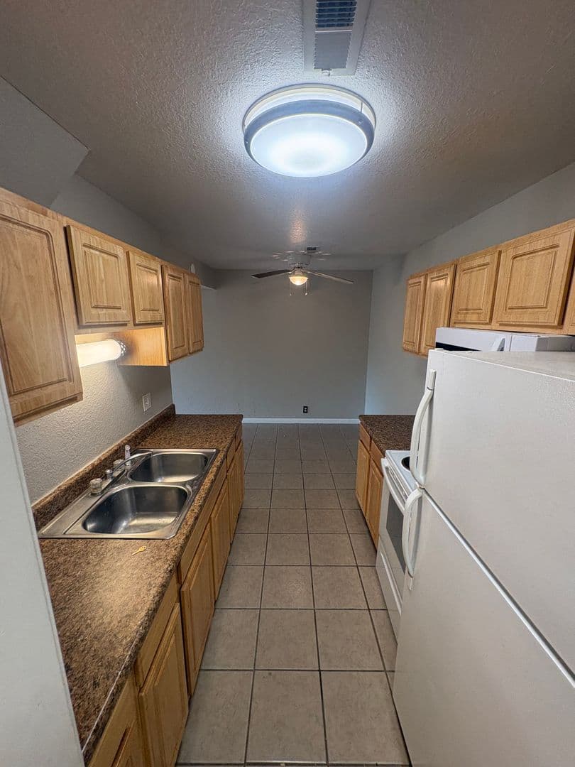 Peoria Apartment: 6517 N Lexington Dr