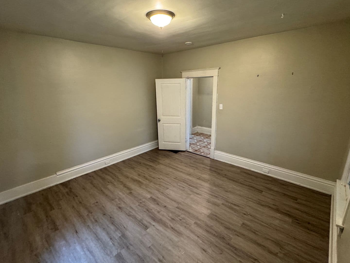 Peoria House: 315 W Nebraska
