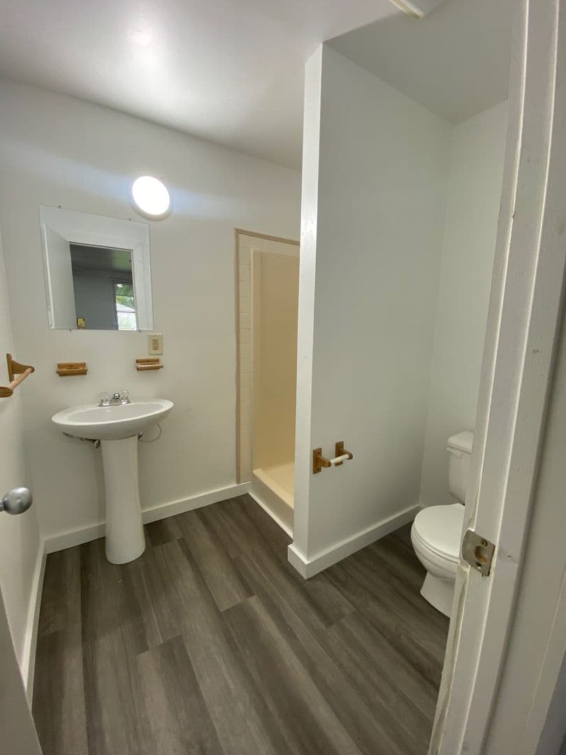 Knoxville Apartment: 313 Galesburg Road