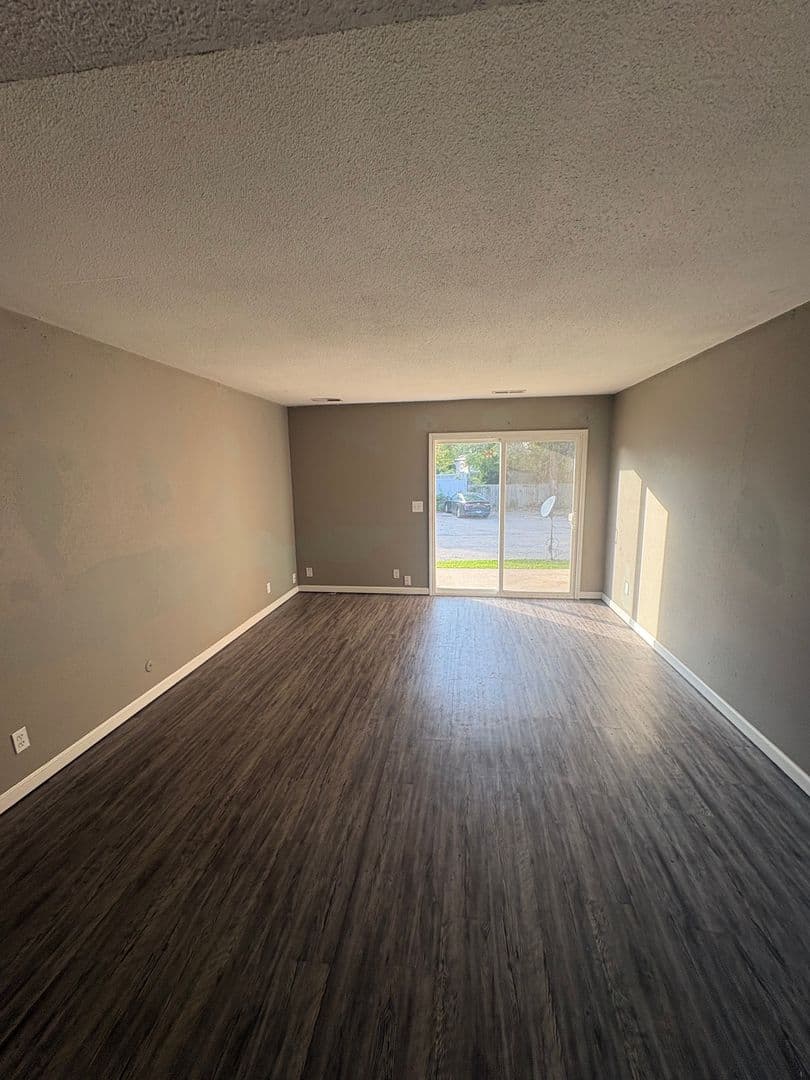 Peoria Apartment: 6517 N Lexington Dr