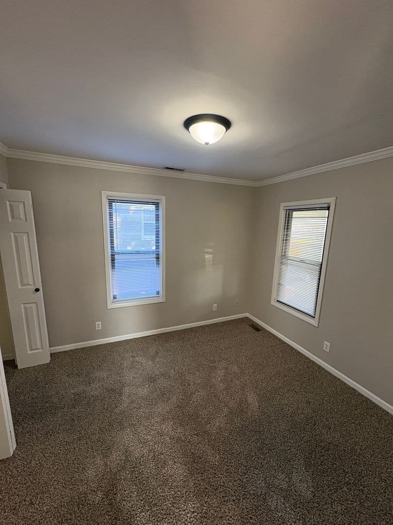 Peoria Heights House: 1207 E Rouse Ave