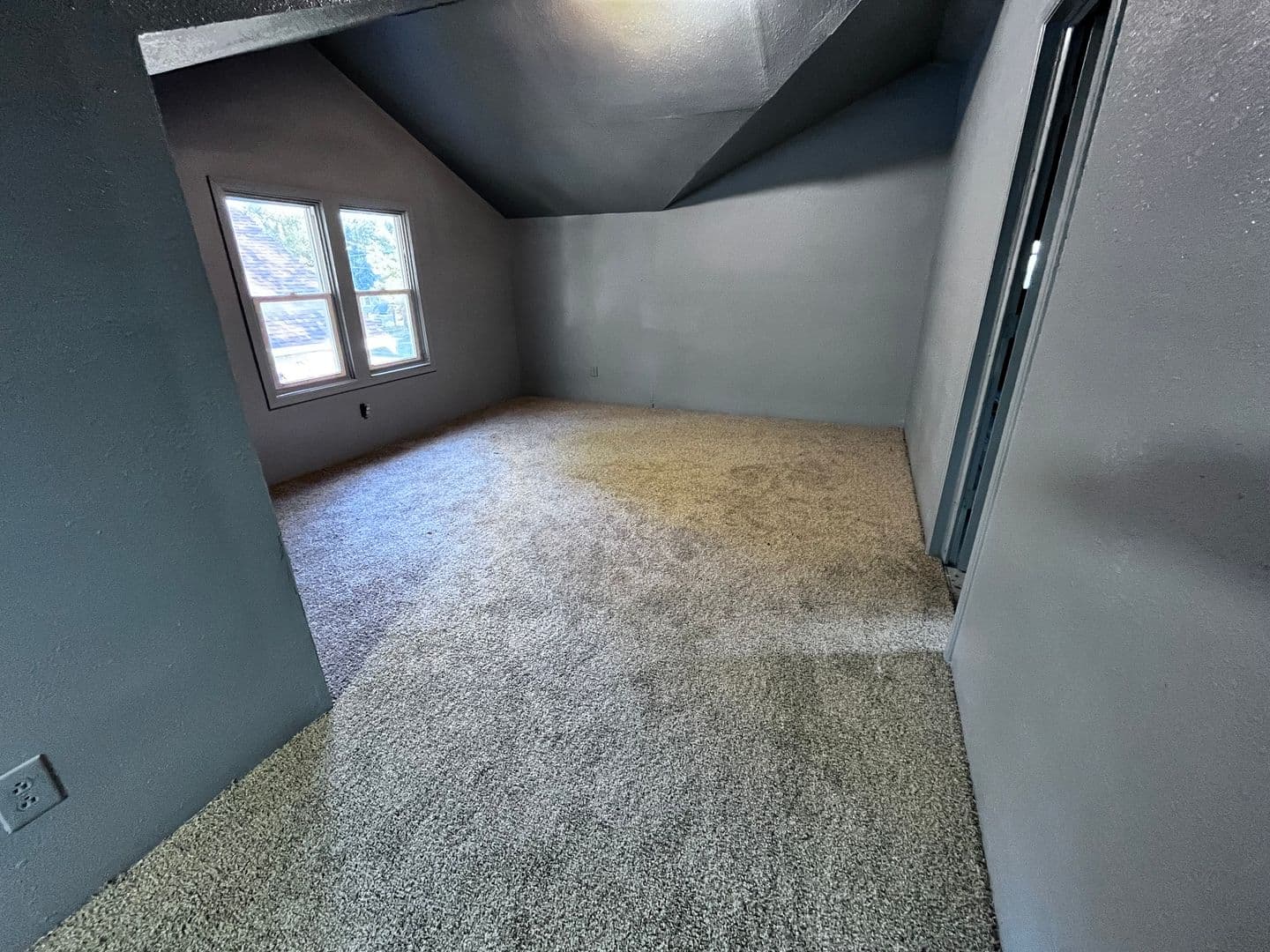 Peoria House: 818 E McClure Ave