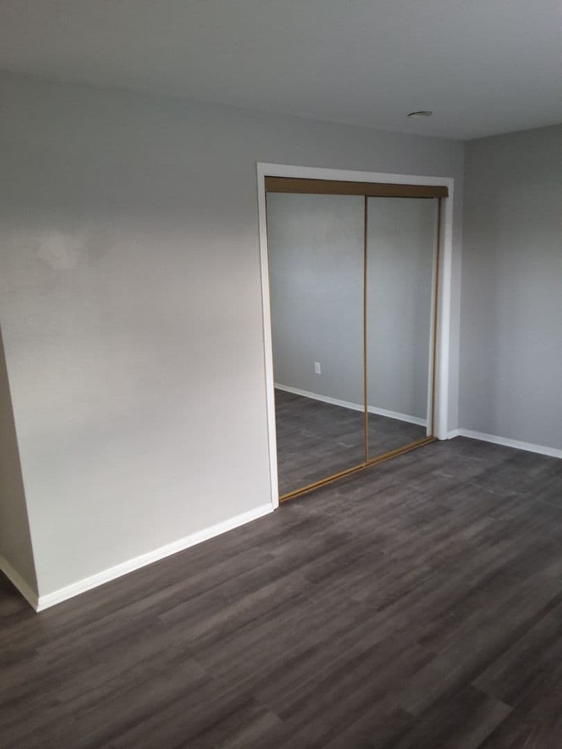 Peoria Apartment: 7217 N University St,