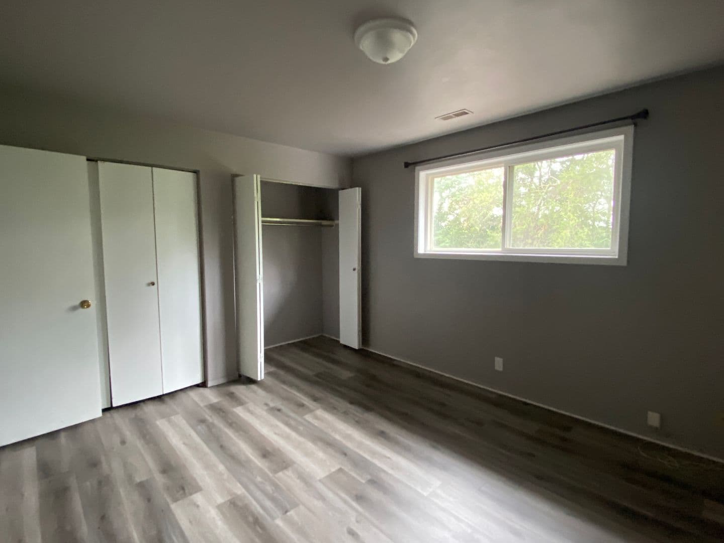 Pekin Apartment: 213 Sunnyridge Ct - LEASE ONLY