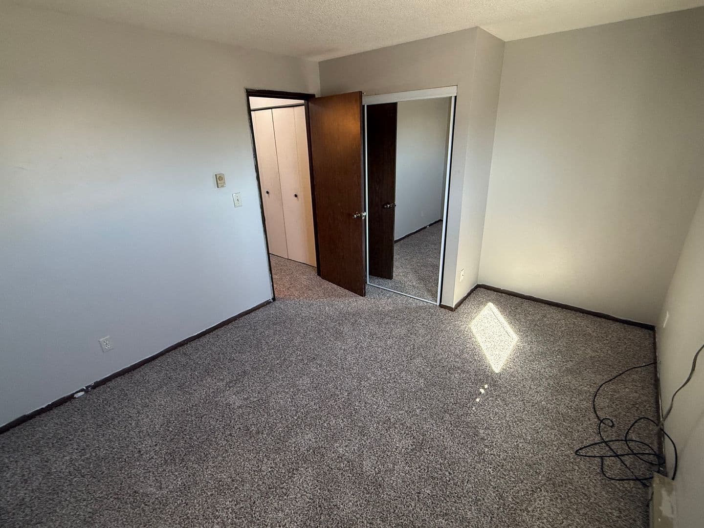 Morton Apartment: 110 W Lakeland Rd