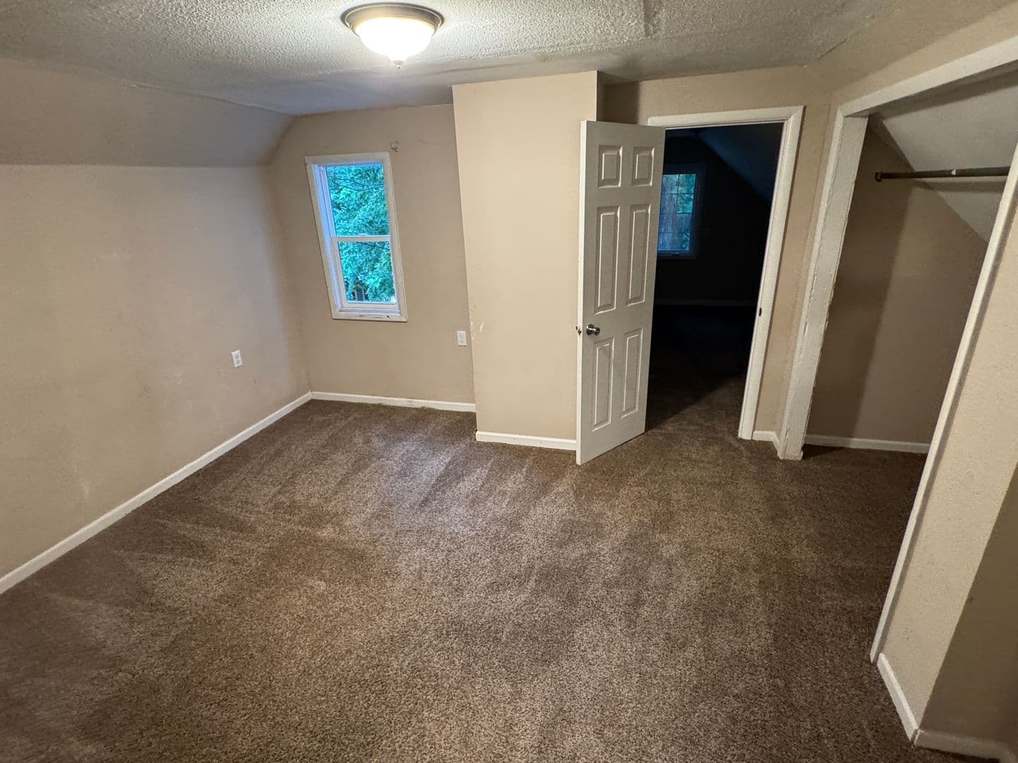Peoria House: 315 W Nebraska