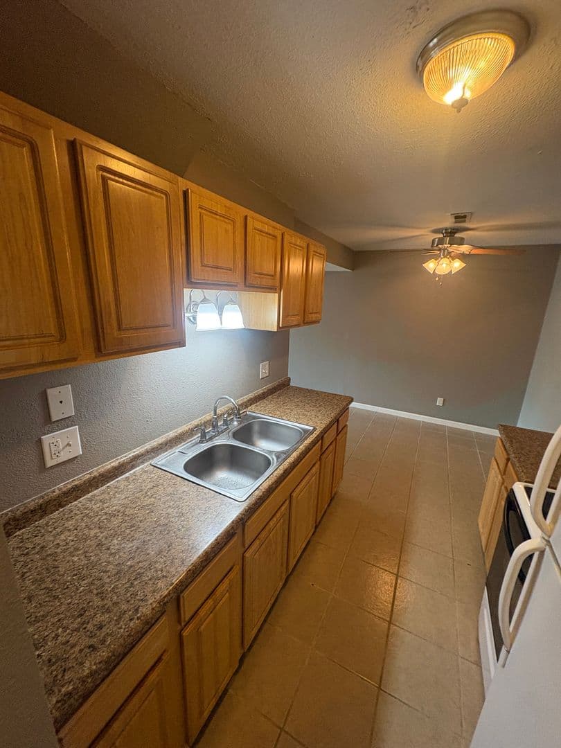 Peoria Apartment: 6517 N Lexington Dr